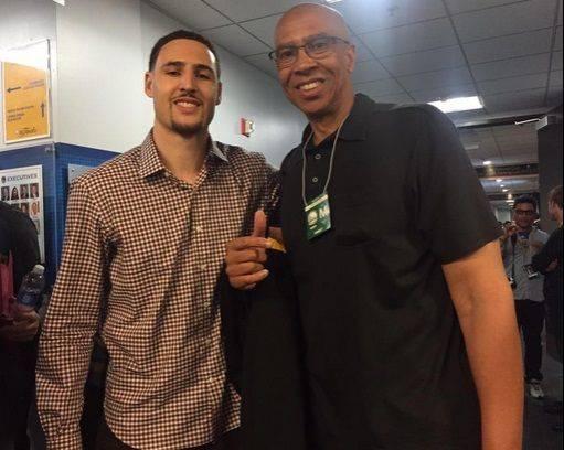 的低位协防 的低位协防